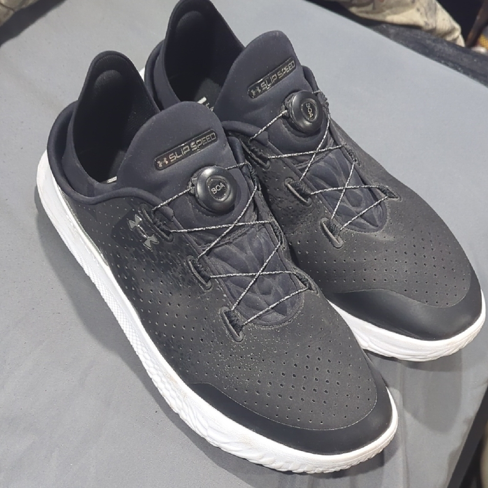 Under Armour Slip Speed Shoes